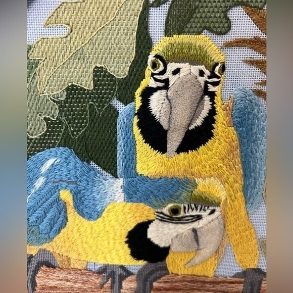 Vintage Original Embroidery Needlework Framed Art birds By H Greenhut - Picture 4 of 10